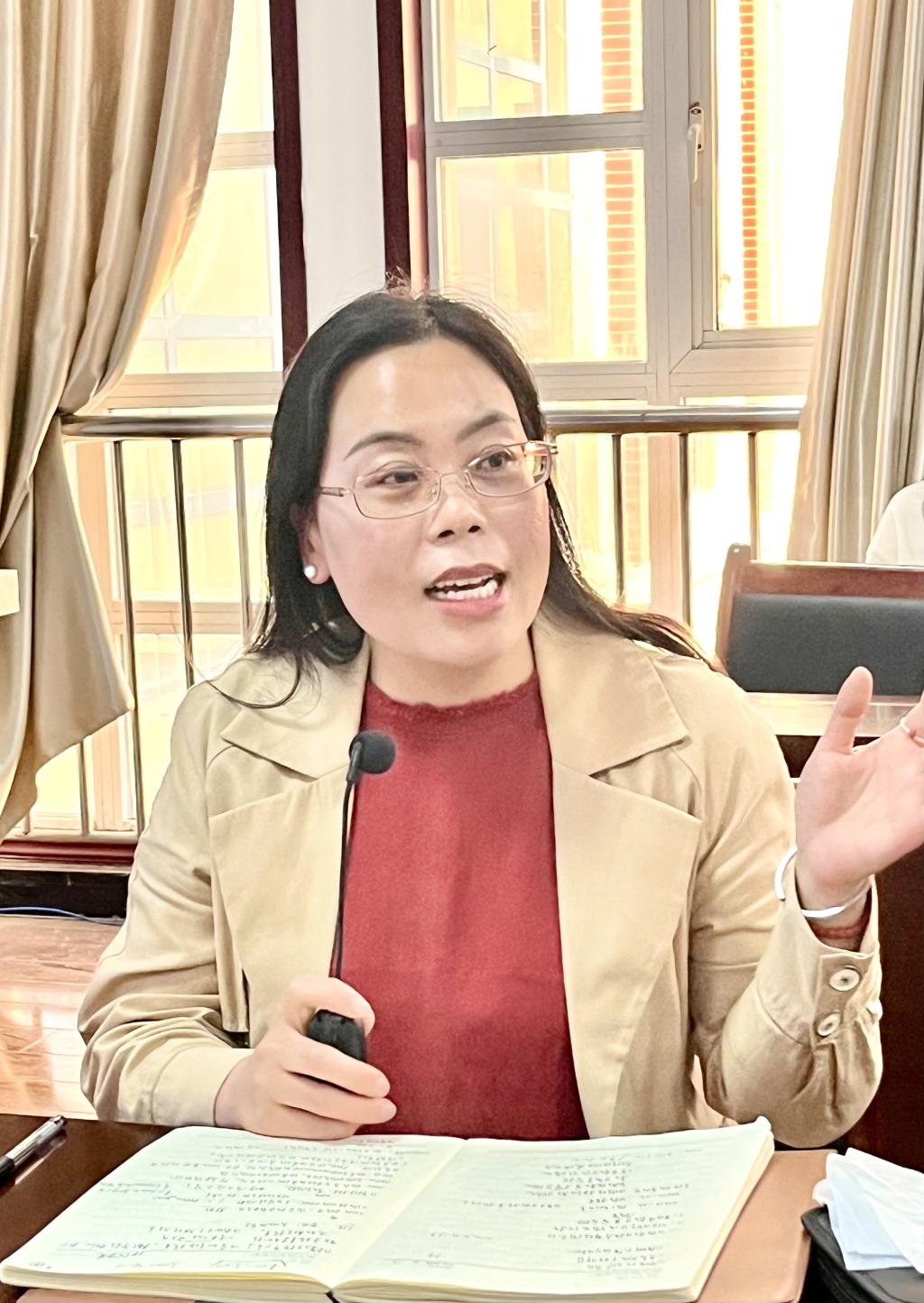 (图3 毛经理发言) (图3 毛经理发言)